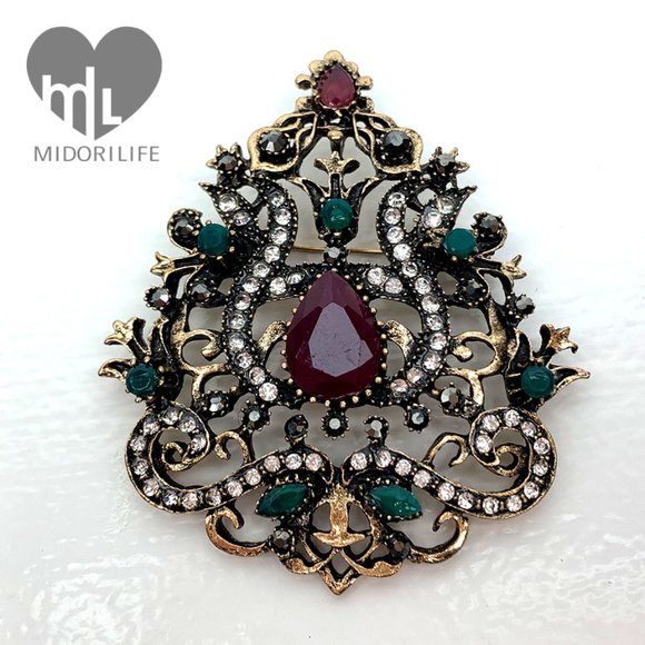 UNBRANDED Elizabethan Style Teardrop Brooch Pin - Picture 2 of 5